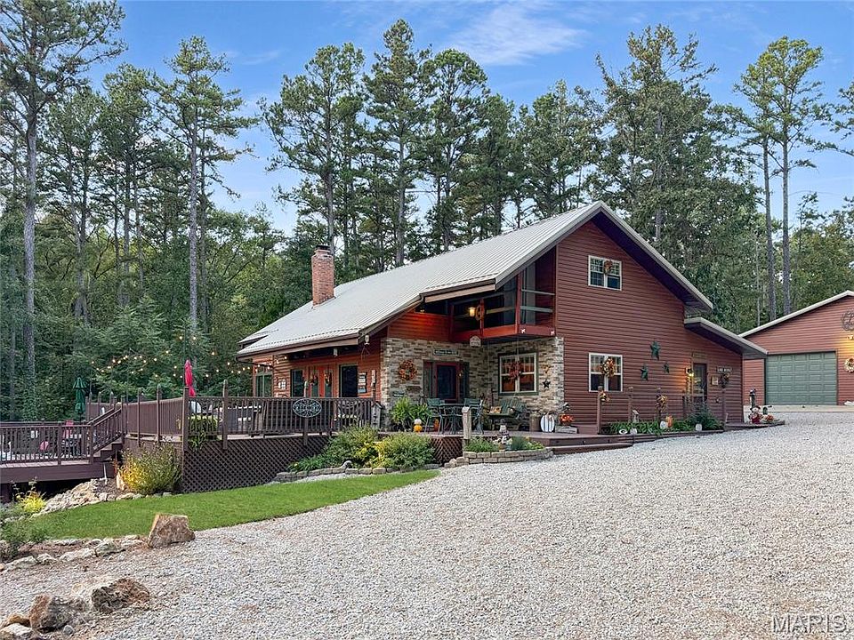 1st image of 10994 Crestwood Rd