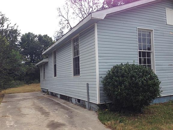 4th image of 2821 25th St