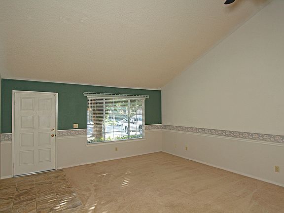 3rd image of 9661 N Sharon Ave
