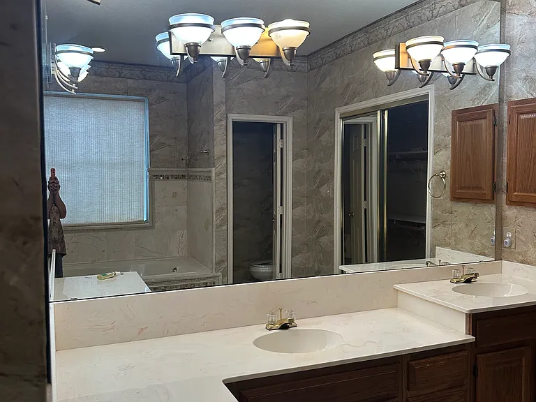 master restroom