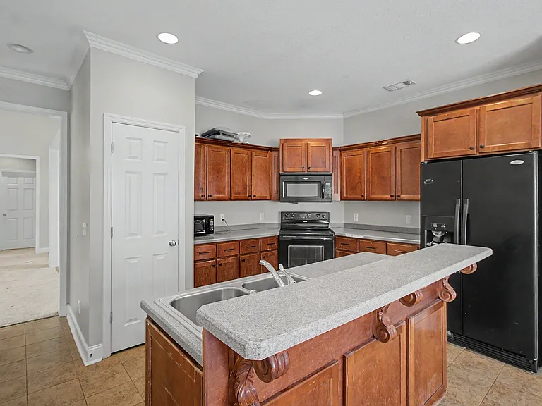 158 Ashley Ln NE — Photo 11