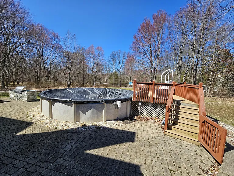 75 Horton Rd — Photo 30