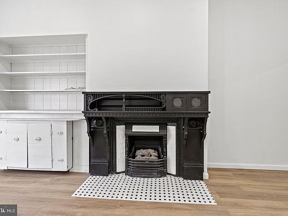 2nd image of 1602 S Broad St Floor 2