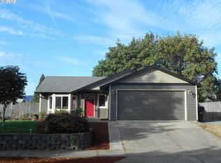 3366 Cherokee Dr, Springfield, OR 97478