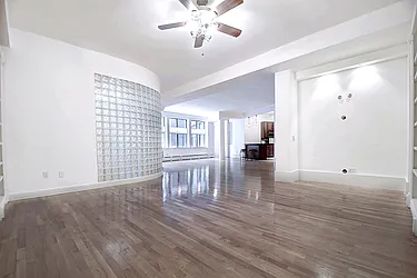 Rented by Urbane Brokerage