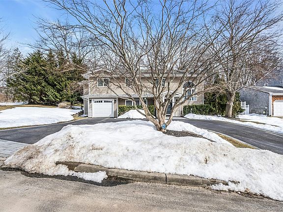 2nd image of 54 Valleywood Road