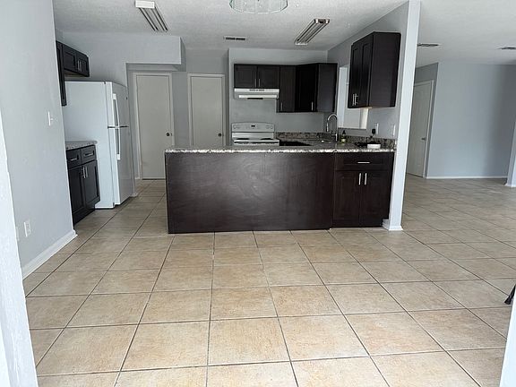 4th image of 3 Black Jack Cir