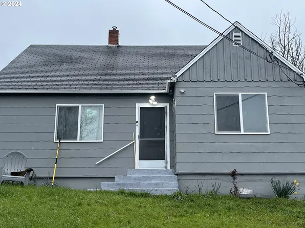 1607 SE Eddy St, Roseburg, OR 97470