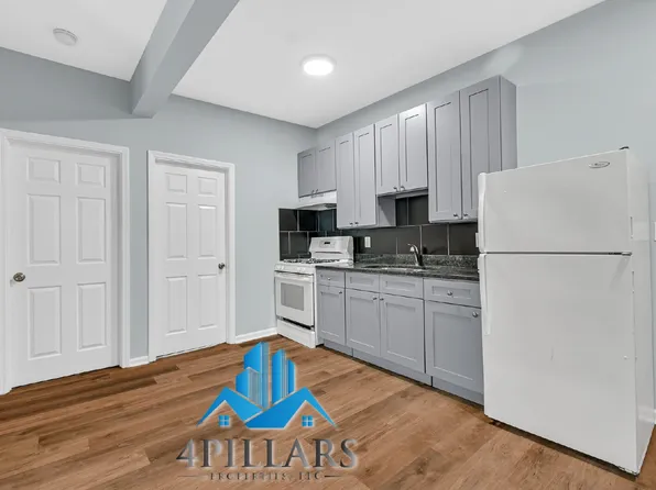 803 E Chicago Ave APT 2F, East Chicago, IN 46312