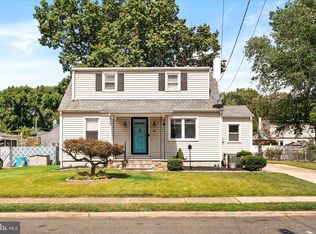 40 Fogarty Dr, Hamilton, NJ 08619