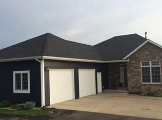 118 Nicklaus Ridge Rd, Arlington, SD 57212