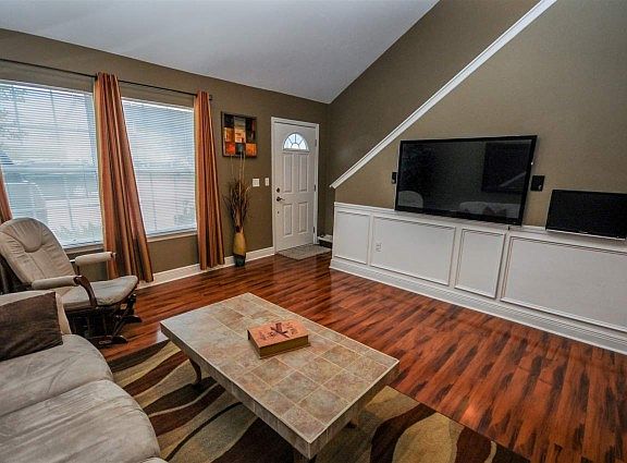 2nd image of 3193 Sawtooth Dr