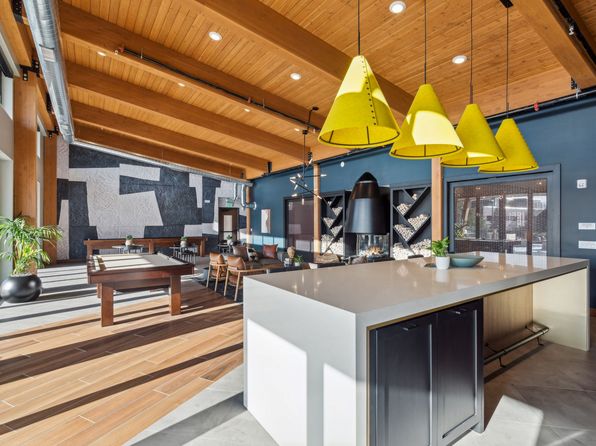 4066 Lexington Ave N #414