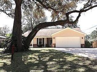 3970 Hickory St, Niceville, FL 32578
