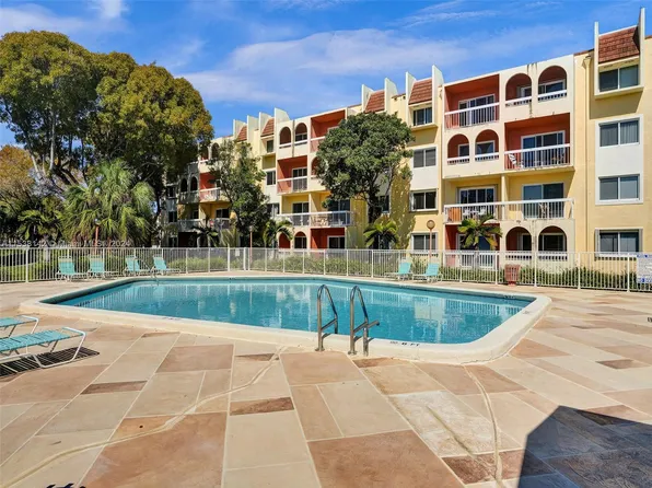 7840 Camino Real #306, Miami, FL 33143