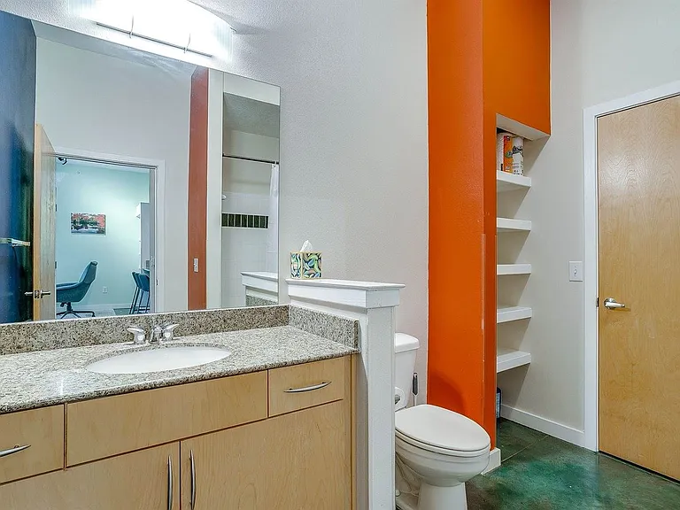 201 W Lancaster Ave #208 — Photo 15