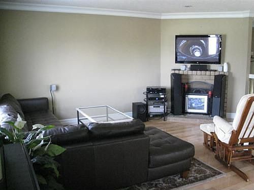 2nd image of 93 Lycett Cir
