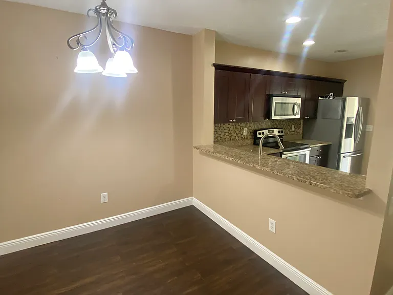 2216 Lake Woodberry Cir — Photo 5