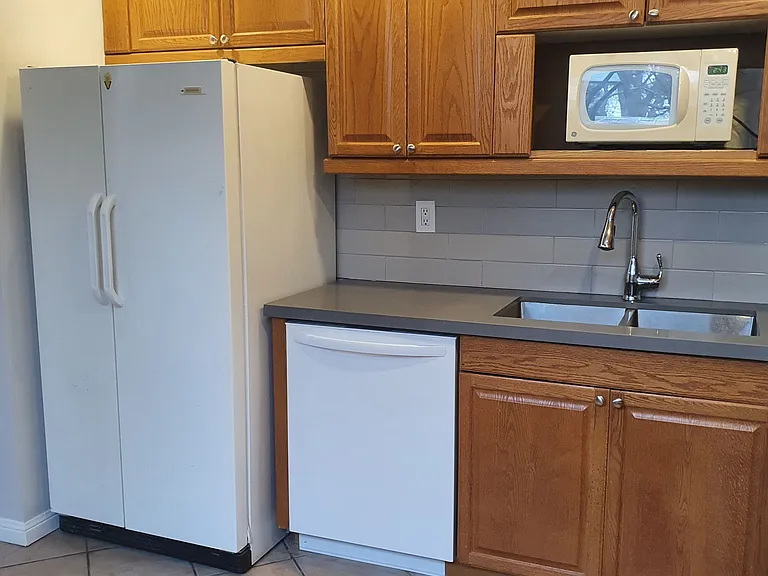 3352 Ellengale Dr #BASEMENT — Photo 5