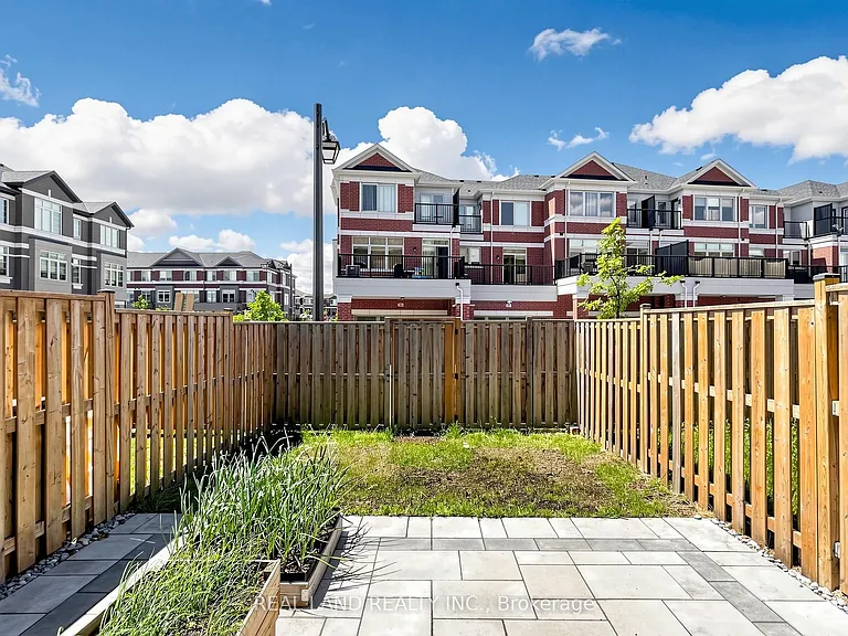 24 Sissons Way — Photo 48