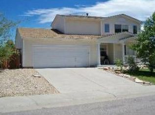 10411 Buckeye St, Littleton, CO 80125