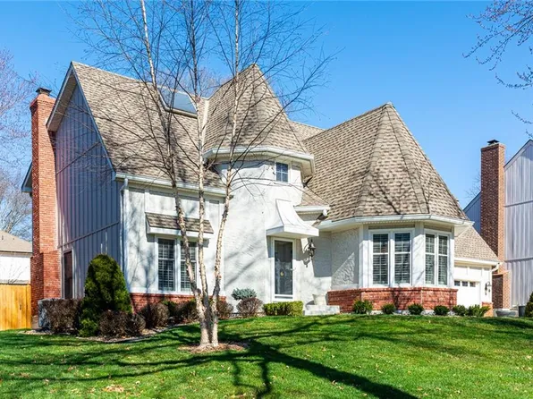 16014 W Beckett Ln, Olathe, KS 66062