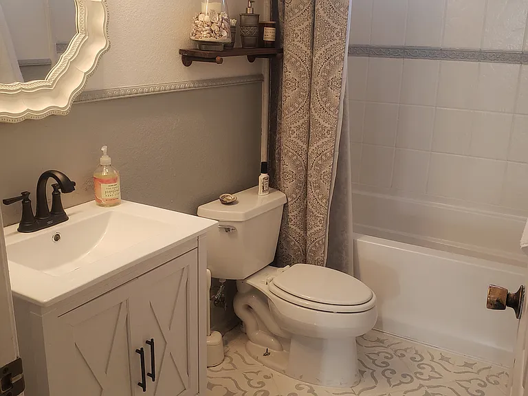 4333 E Avenue Q14 — Photo 7