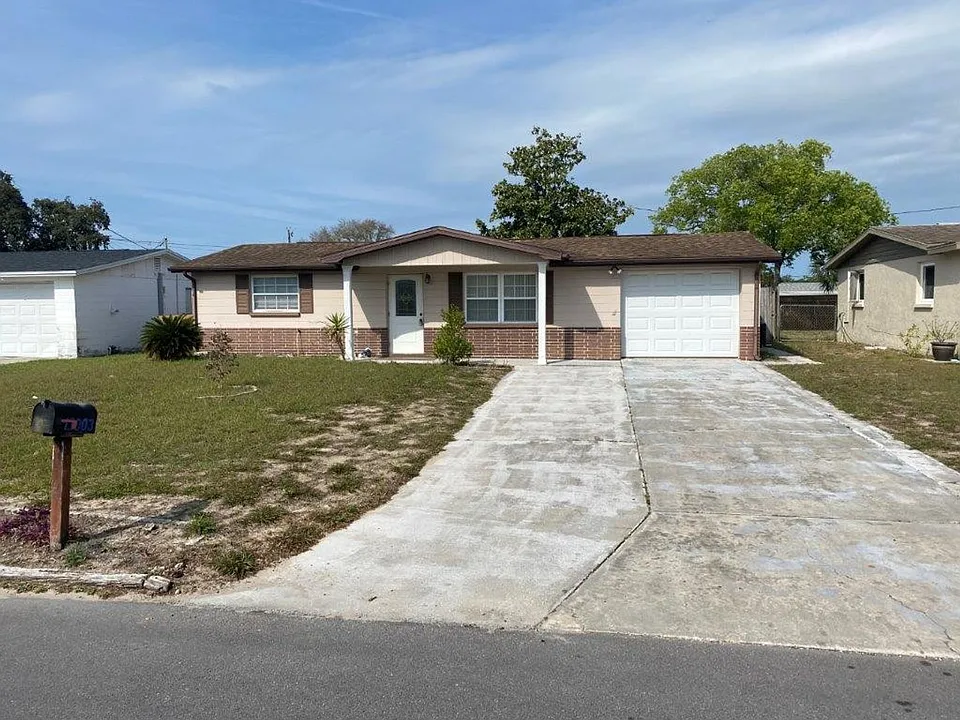 12903 College Hill Dr