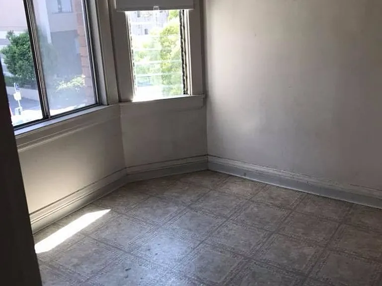 2516 Piedmont Ave — Photo 25