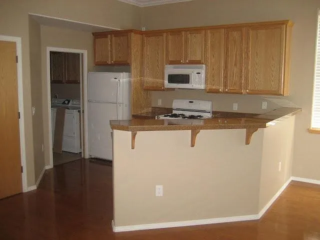 4446 E Savannah Cir — Photo 3