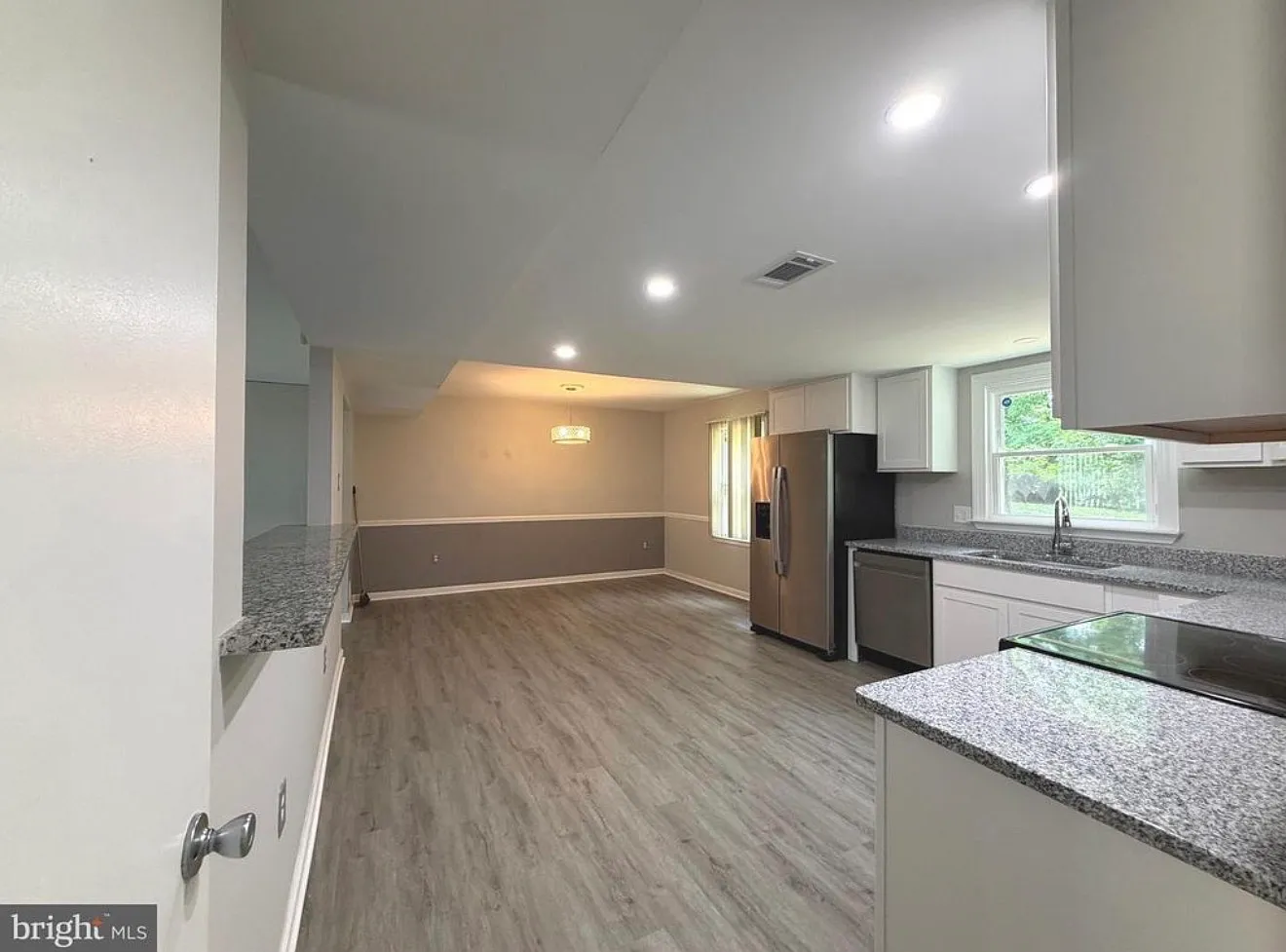2063 Red Spruce Ct — Photo 4
