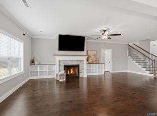 14735 Commonwealth Dr, Athens, AL 35756