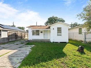 622 Airport Rd, Corpus Christi, TX 78405