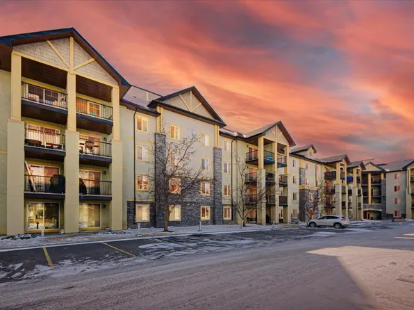 8810 N Royal Birch Blvd NW #1424, Calgary, AB T3G 6A9