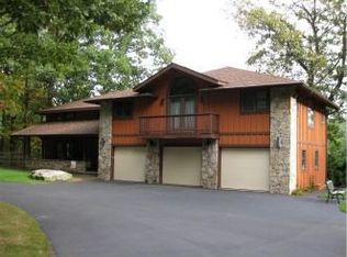 123 Rocky Ridge Rd, Champion, PA 15622