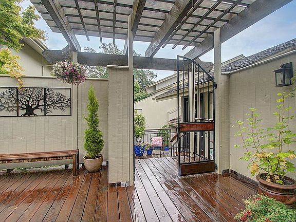 2nd image of 8812 NW Lakeshore Ave #6