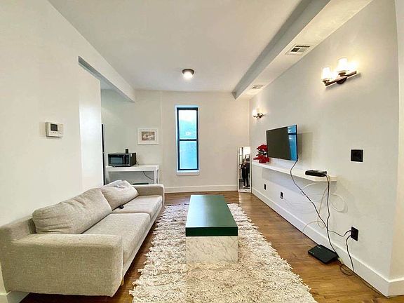 2nd image of 80 New York Ave APT 5