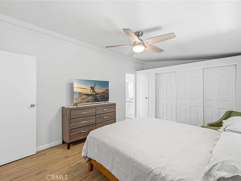 21851 Newland St #104 — Photo 14