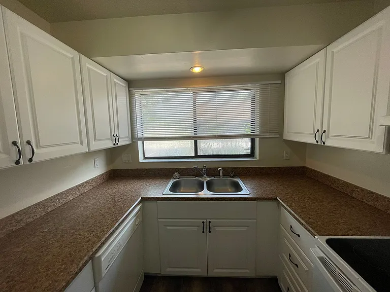1 Fair Oaks Cir — Photo 4