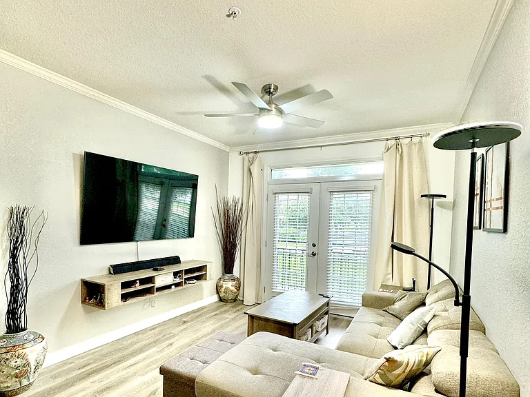 4221 W Spruce St #A — Photo 4