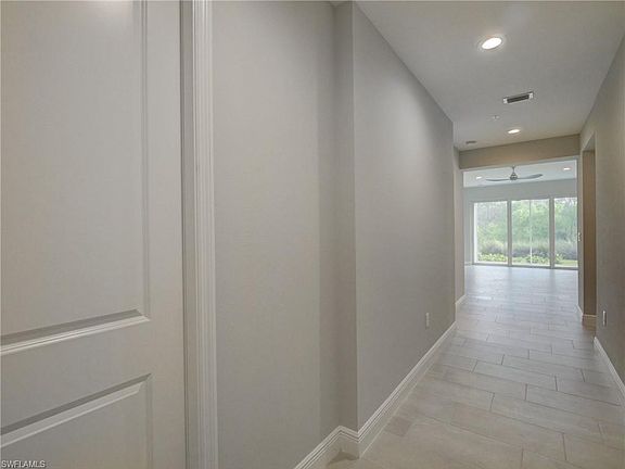 3rd image of 2554 Seychelles DR #903