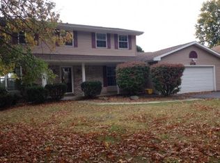 2918 Holly Ln, Endicott, NY 13760