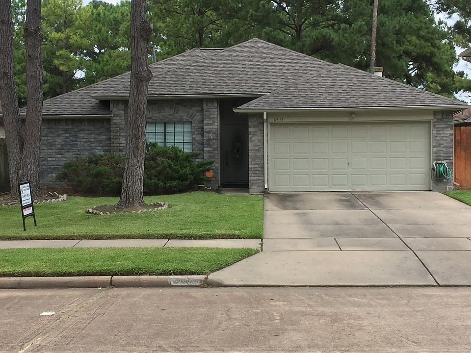 1st image of 16414 Chimneystone Dr
