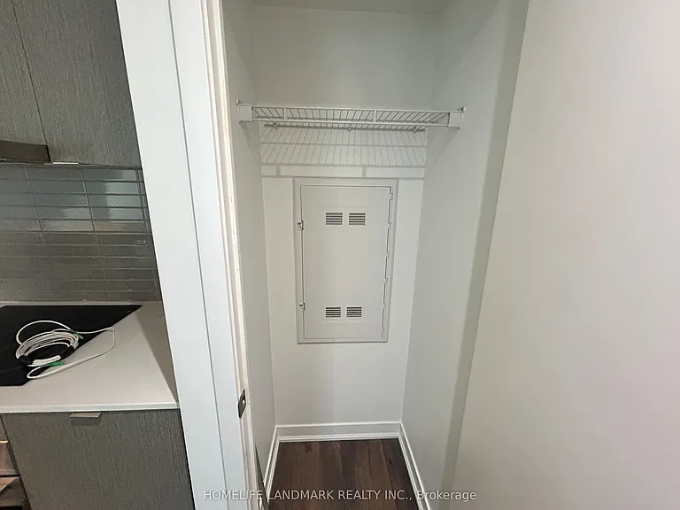 100 Harbour St #2006 — Photo 15