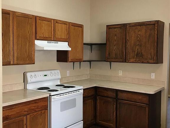 4th image of 1033 Westgrove Dr