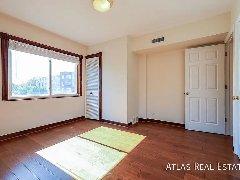 1620 N Colorado Blvd #5 — Photo 13