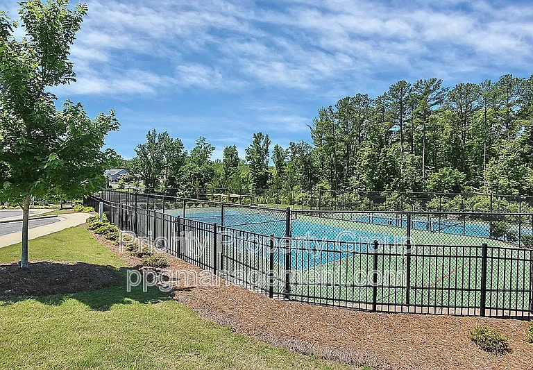 16436 Palisades Commons Dr — Photo 51