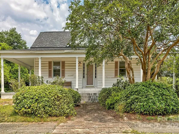 315 E Marion St, Kershaw, SC 29067