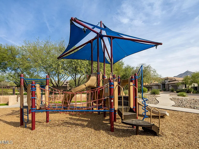9818 E Edgestone Dr — Photo 21
