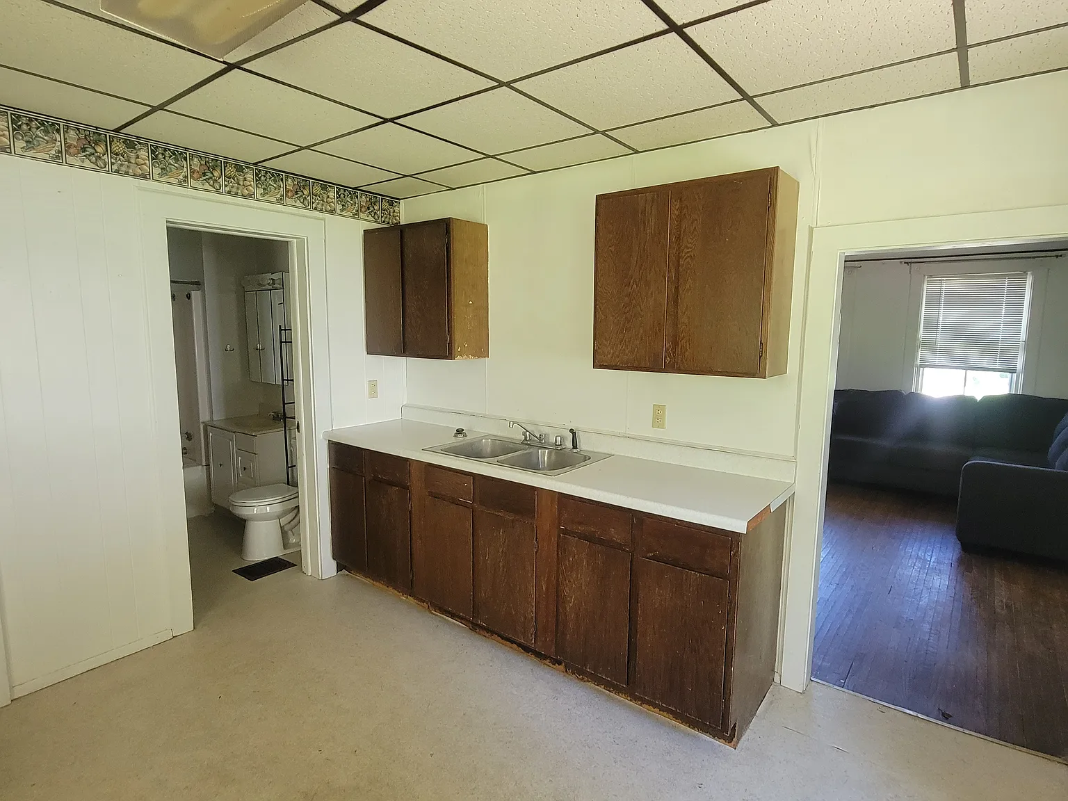 3 bed, $1,150 — Photo 3